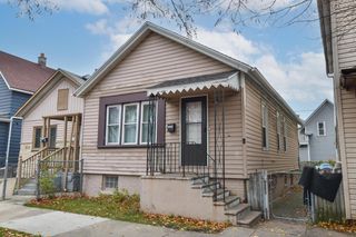 1434 S 3rd STREET, Milwaukee, WI 53204