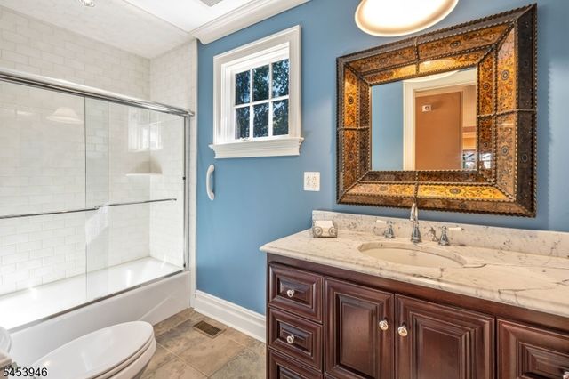 3 Aster Ter, Mendham Boro, NJ 07945