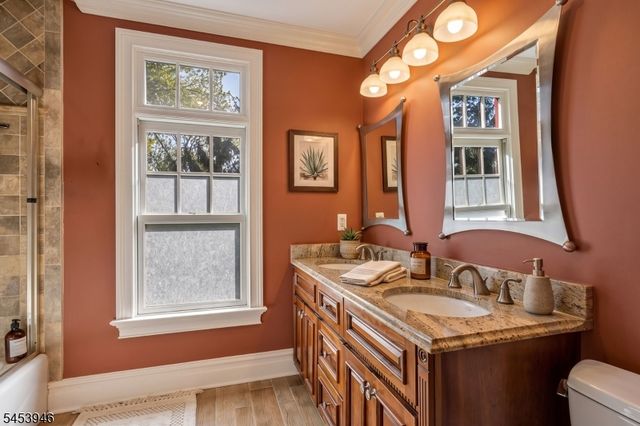 3 Aster Ter, Mendham Boro, NJ 07945