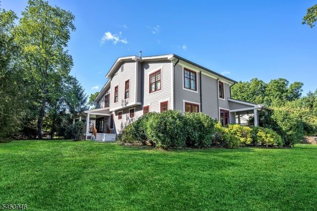 3 Aster Ter, Mendham Boro, NJ 07945