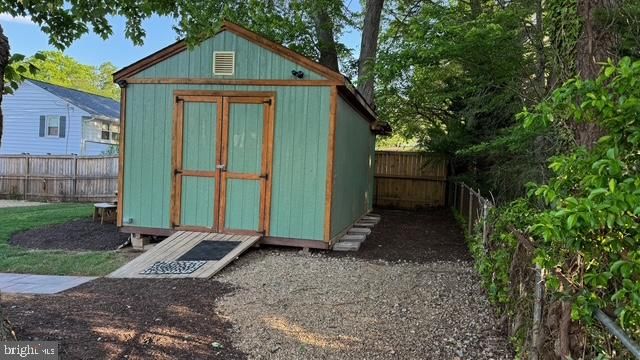 5313 NUTTING DR, Springfield, VA 22151