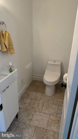 5313 NUTTING DR, Springfield, VA 22151
