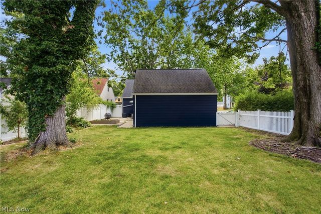 4188 W 219th Street, Fairview Park, OH 44126