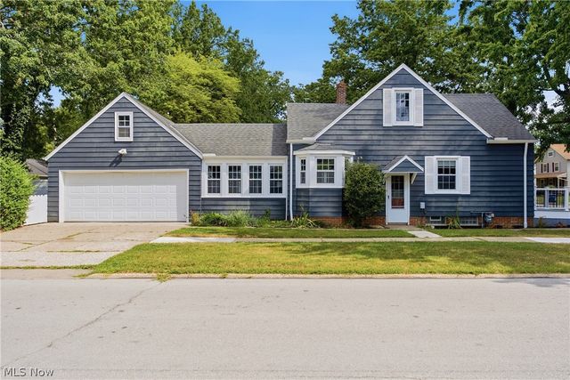 4188 W 219th Street, Fairview Park, OH 44126