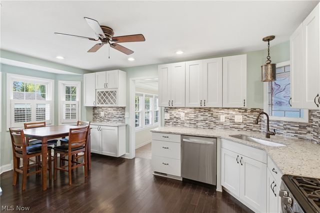 4188 W 219th Street, Fairview Park, OH 44126