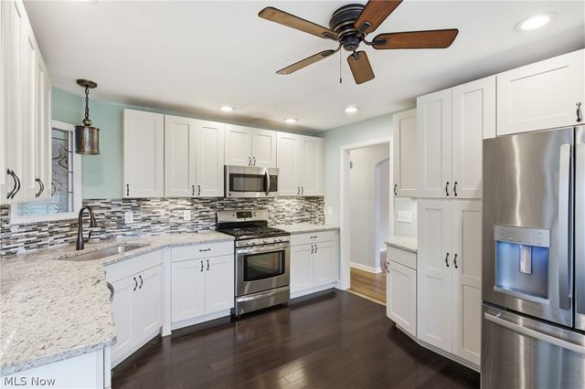4188 W 219th Street, Fairview Park, OH 44126