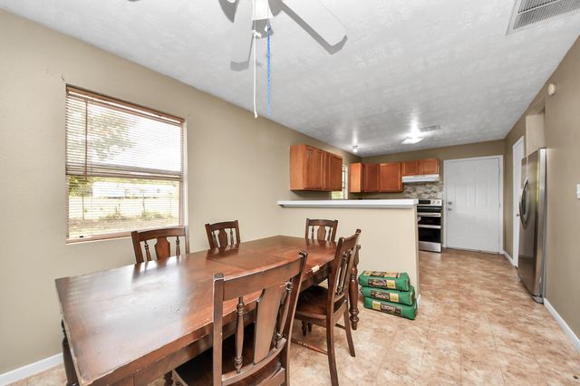 941 Devin Road, Cleveland, TX 77328