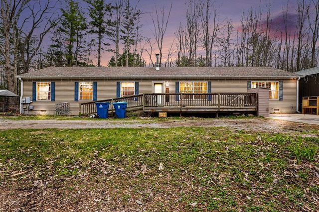 6620 Sandy Ridge Drive, Hope, MI 48628