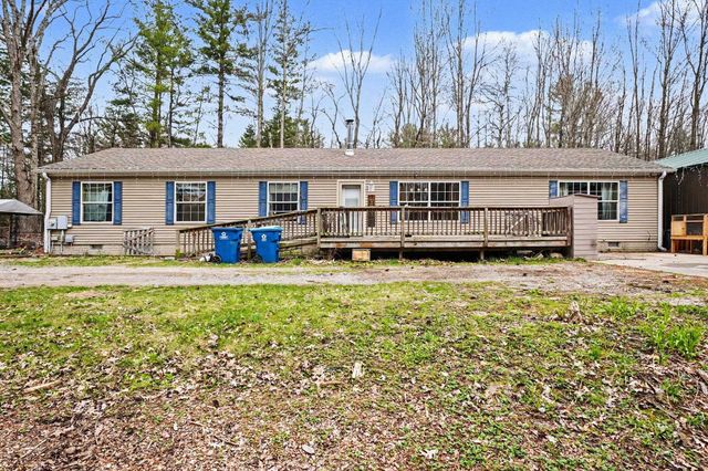 6620 Sandy Ridge Drive, Hope, MI 48628