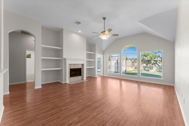 2047 Copperwood Park Lane, Spring, TX 77386