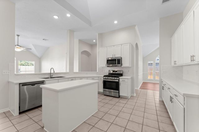 2047 Copperwood Park Lane, Spring, TX 77386