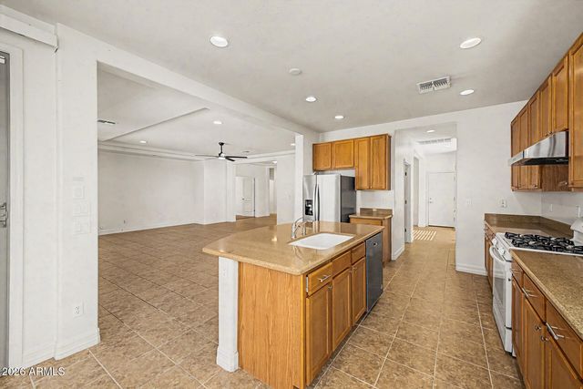 1918 E INDIGO Court, Gilbert, AZ 85298