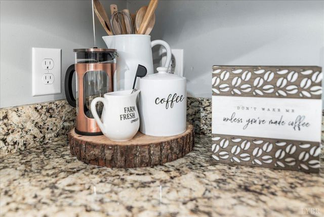 24 Trotter Lane, Concord, VA 24538