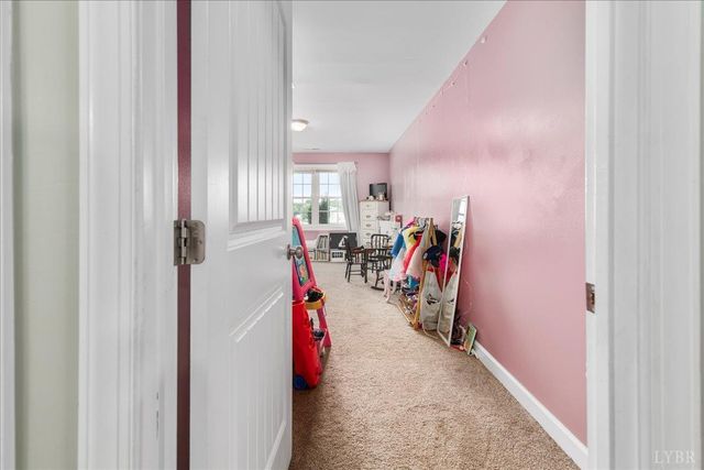 24 Trotter Lane, Concord, VA 24538