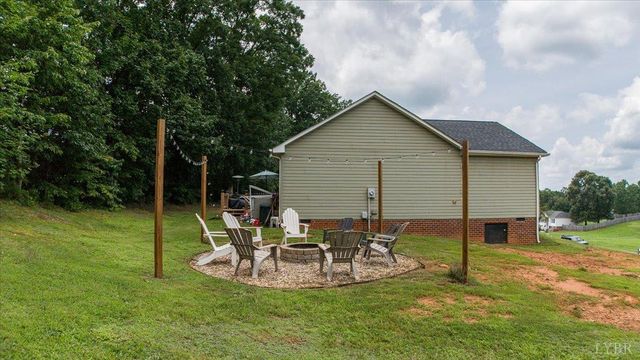 24 Trotter Lane, Concord, VA 24538
