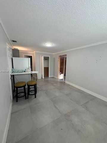 300 SW 8th Avenue, Florida City, FL 33034