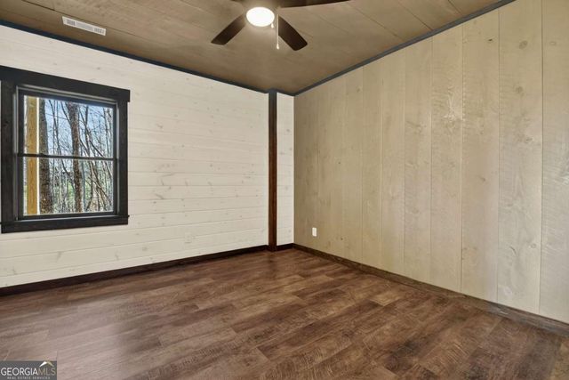 187 Mahoosec Trail, Mineral Bluff, GA 30559