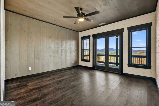 187 Mahoosec Trail, Mineral Bluff, GA 30559