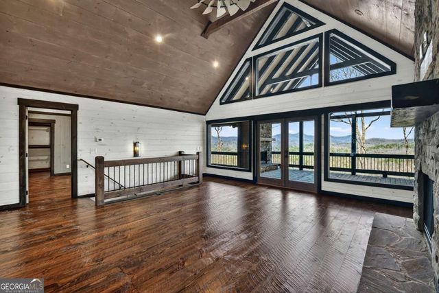 187 Mahoosec Trail, Mineral Bluff, GA 30559