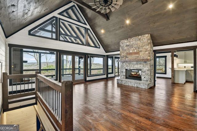 187 Mahoosec Trail, Mineral Bluff, GA 30559