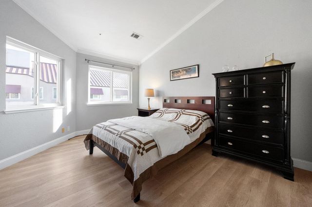 104 E Court Lane, Foster City, CA 94404