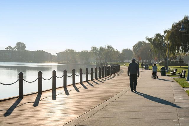 104 E Court Lane, Foster City, CA 94404