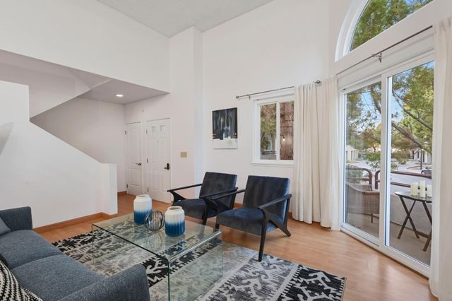 104 E Court Lane, Foster City, CA 94404