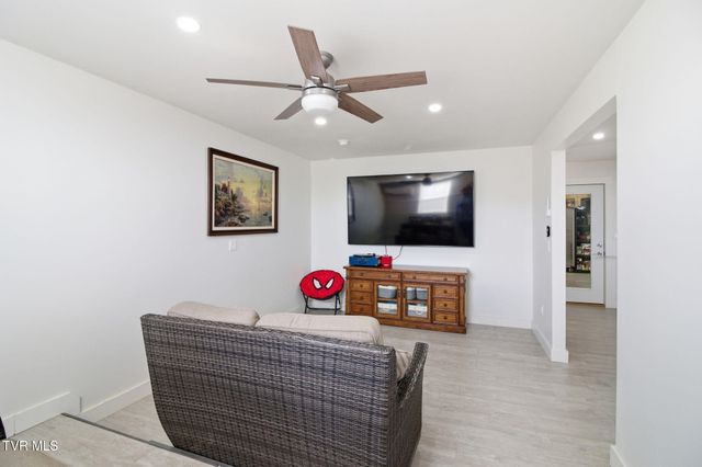 411 Saint James Road, Greeneville, TN 37743