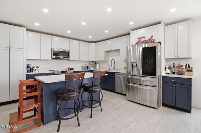 411 Saint James Road, Greeneville, TN 37743