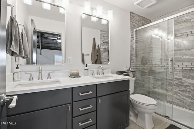 411 Saint James Road, Greeneville, TN 37743