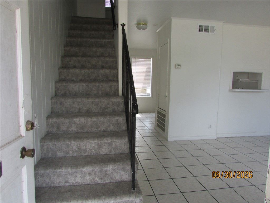 313 & 315 Oleander Ave, Corpus Christi, TX 78404 — photo 3