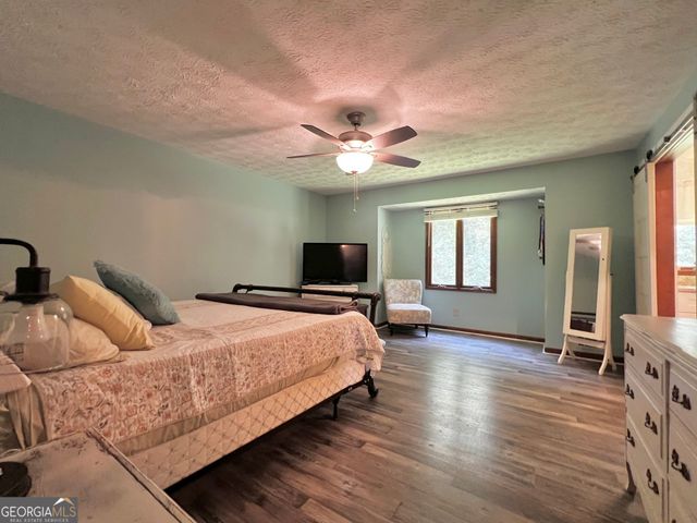 5611 High Harbor Court, Gainesville, GA 30504