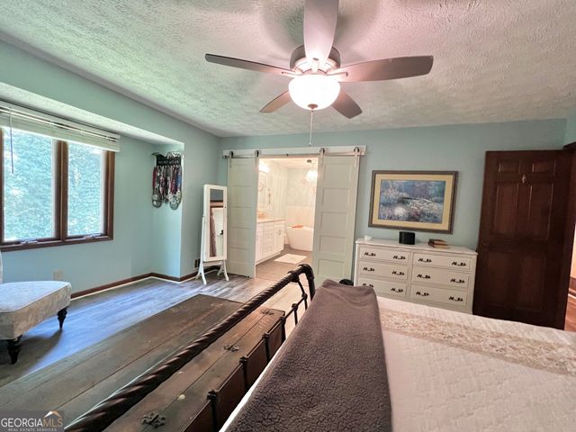 5611 High Harbor Court, Gainesville, GA 30504