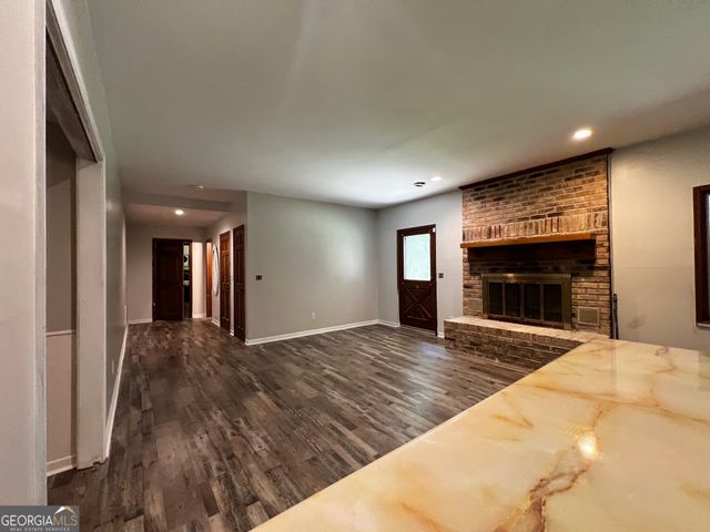 5611 High Harbor Court, Gainesville, GA 30504