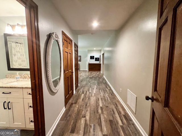 5611 High Harbor Court, Gainesville, GA 30504