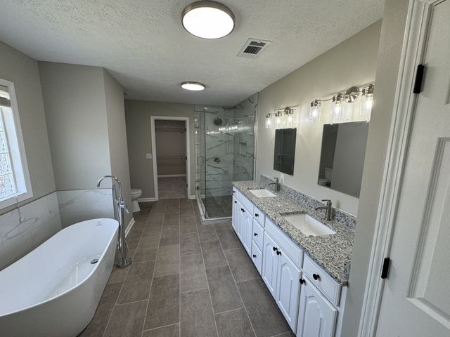 1805 Pointe Ct, Lebanon, TN 37087