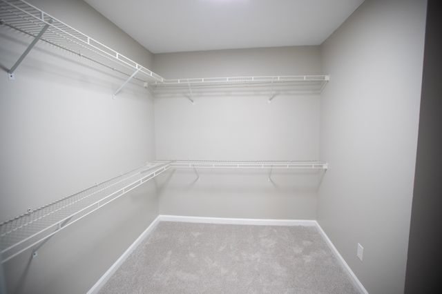 1805 Pointe Ct, Lebanon, TN 37087