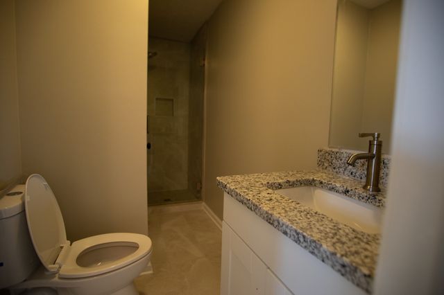 1805 Pointe Ct, Lebanon, TN 37087