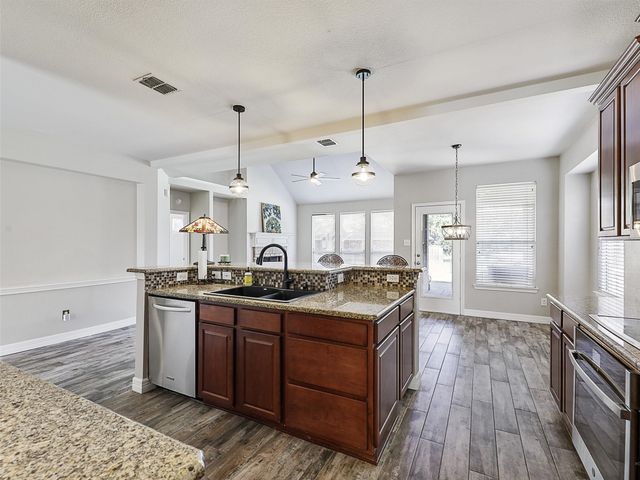 2428 Windgate Lane, Frisco, TX 75033
