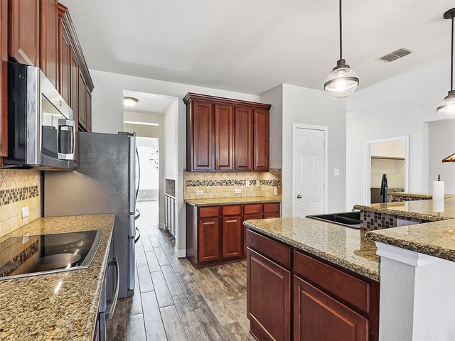 2428 Windgate Lane, Frisco, TX 75033