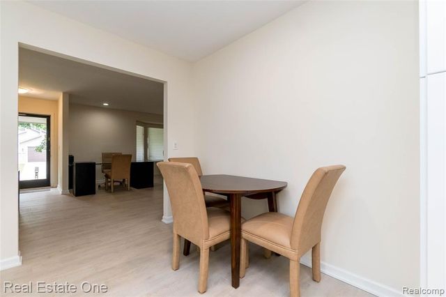 3190 Kenicott Drive, Commerce Twp, MI 48390