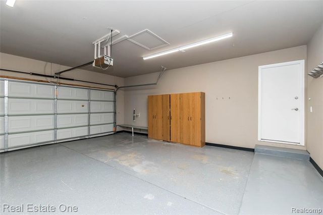 3190 Kenicott Drive, Commerce Twp, MI 48390