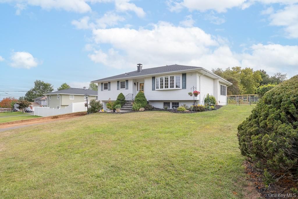 18 De Halve Maen Drive, Stony Point, NY 10980 — photo 2