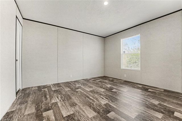 172 Lester Drive, Lexington, NC 27292