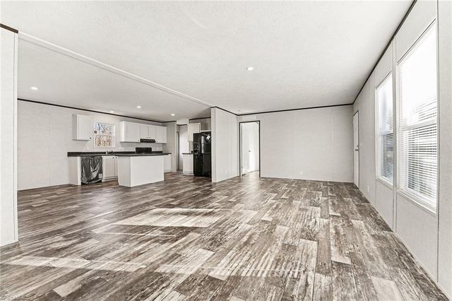 172 Lester Drive, Lexington, NC 27292