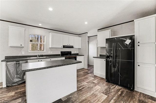 172 Lester Drive, Lexington, NC 27292