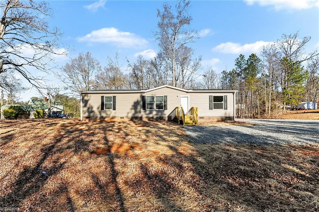 172 Lester Drive, Lexington, NC 27292