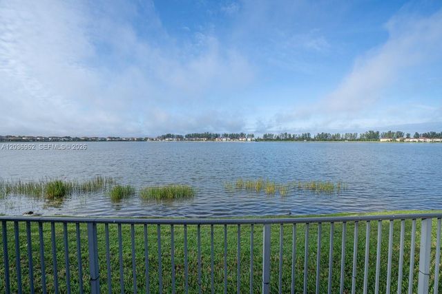 8725 Parkland Bay Drive, Parkland, FL 33076