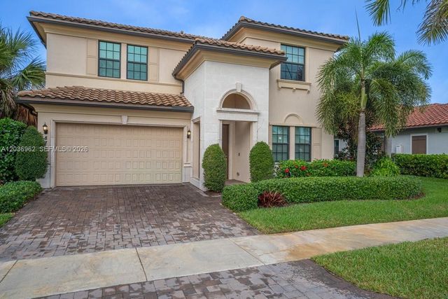 8725 Parkland Bay Drive, Parkland, FL 33076