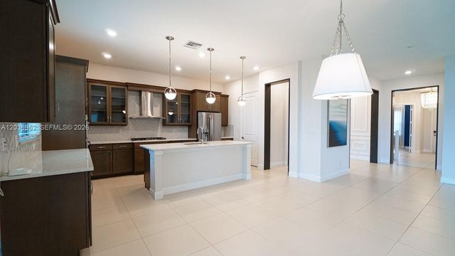 8725 Parkland Bay Drive, Parkland, FL 33076